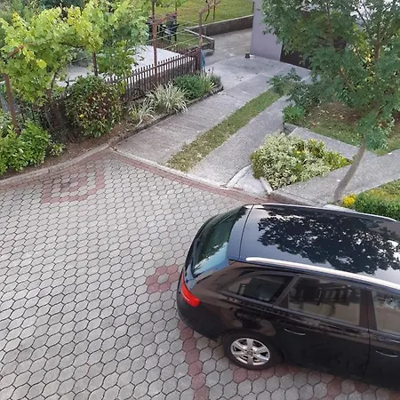 Obiteljska Kuca U Centru Posusja Posusje