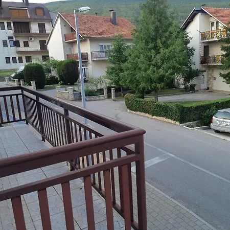 Nyaraló Obiteljska Kuca U Centru Posusja *